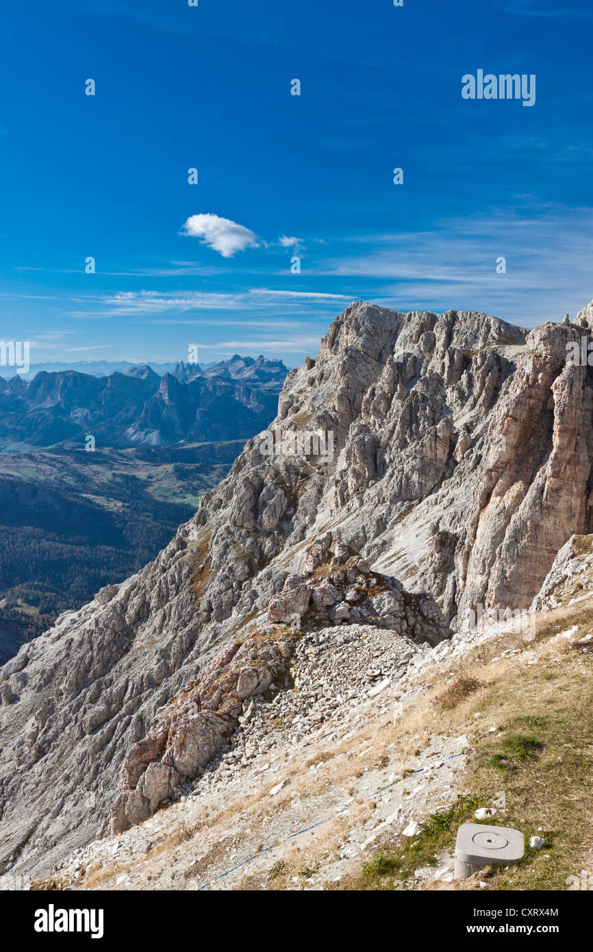 Vista dal Monte Lagazuoi, 2778 m, Passo Falzarego, Dolomiti, Italia, Europa Foto Stock