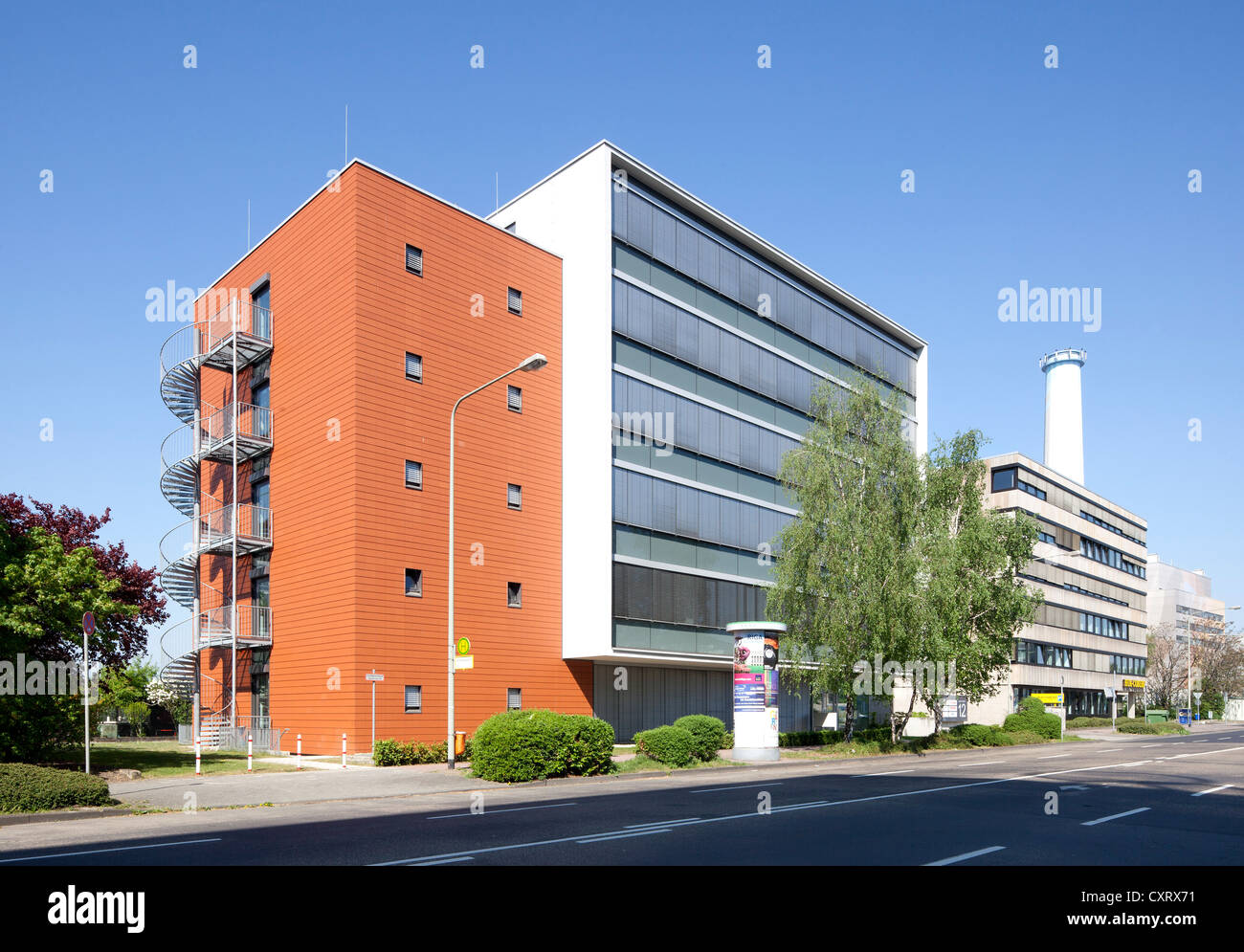 Edificio per uffici su Lyoner Strasse, Buerostadt Niederrad business park, Frankfurt am Main, Hesse, PublicGround Foto Stock