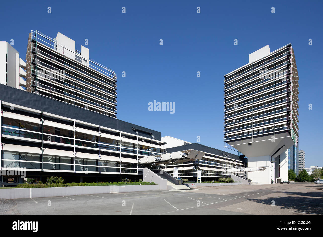 Ufficio Olivettihaus edificio, dall'architetto Egon Eiermann, Buerostadt Niederrad business park, Frankfurt am Main, Hesse Foto Stock