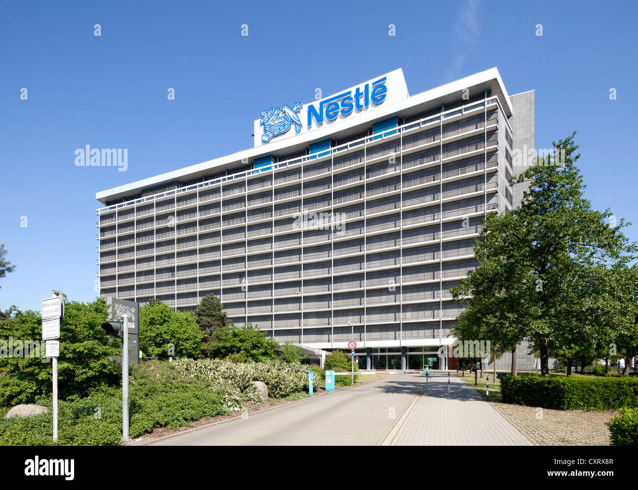 Nestle edificio per uffici, Buerostadt Niederrad business park, Frankfurt am Main, Hesse, Germania, Europa PublicGround Foto Stock