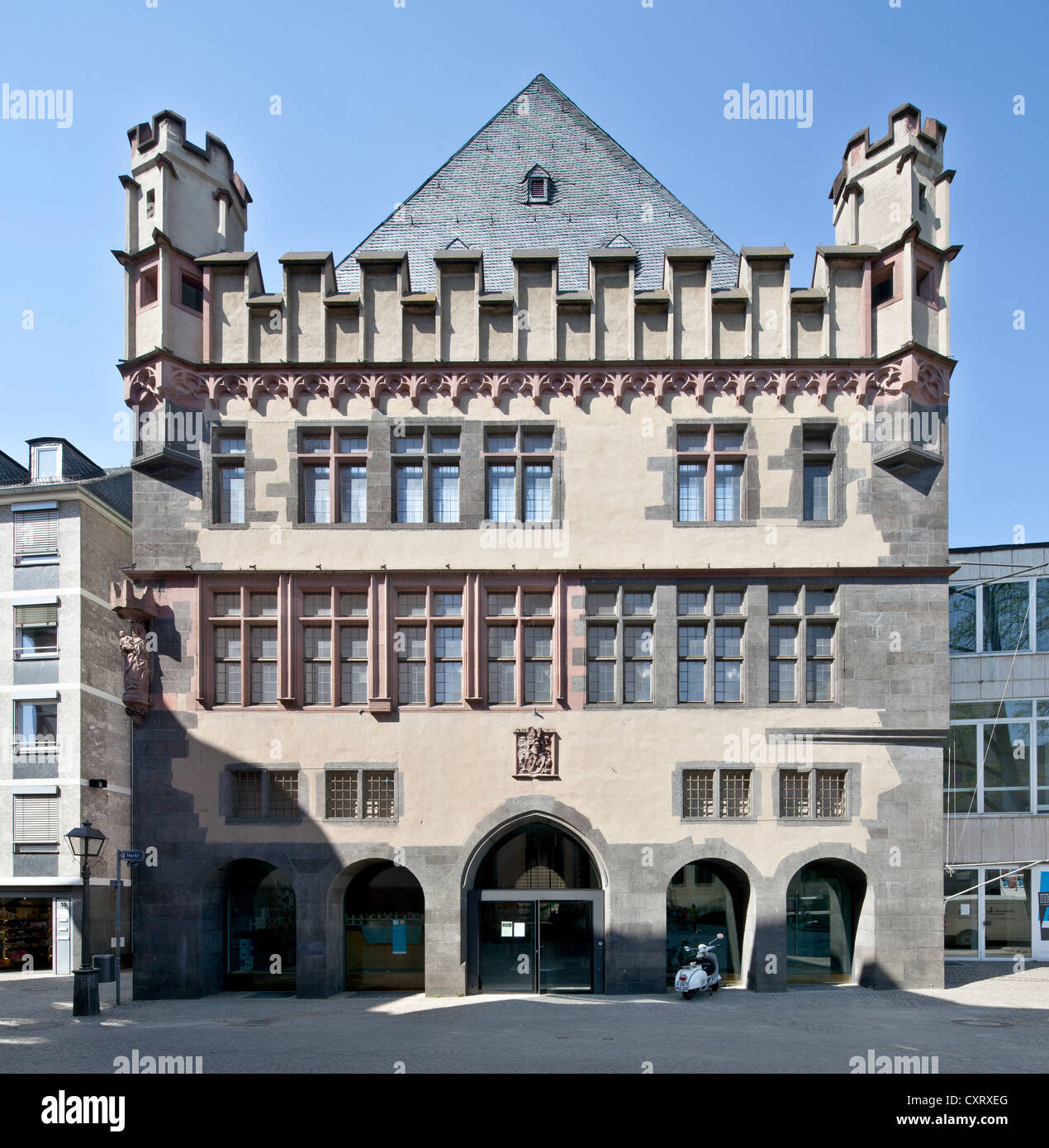 Steinernes Haus edificio, noto anche come Haus Bornfleck, Frankfurt am Main, Hesse, Germania, Europa PublicGround Foto Stock