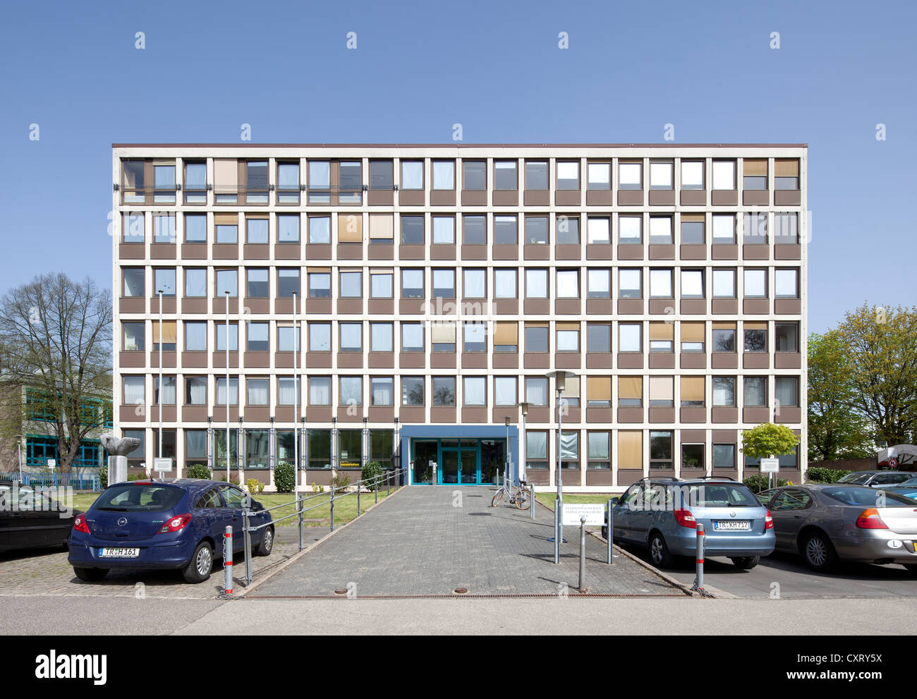 Pubblico Ufficio del Procuratore e il tribunale amministrativo di Trier, Renania-Palatinato, Germania, Europa PublicGround Foto Stock