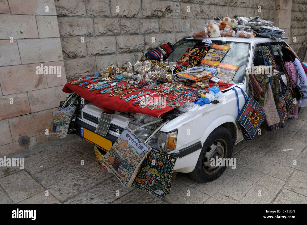 Macchina usata come un mercato in stallo, Gerusalemme, Israele, Medio Oriente Foto Stock