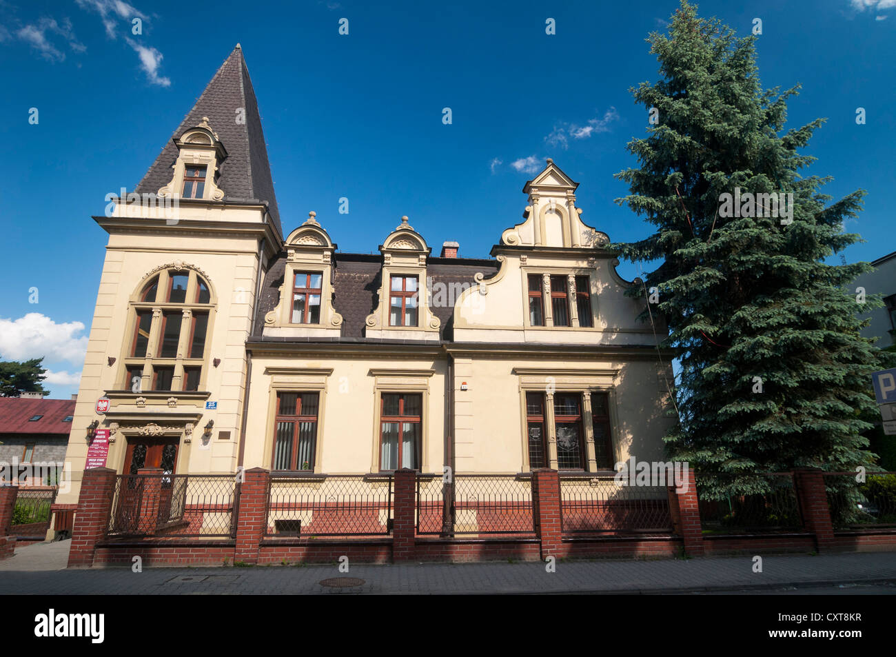 Edificio del consiglio comunale, Auschwitz, O&#347;wi&#281;CIM, Piccola Polonia, Polonia, Europa Foto Stock