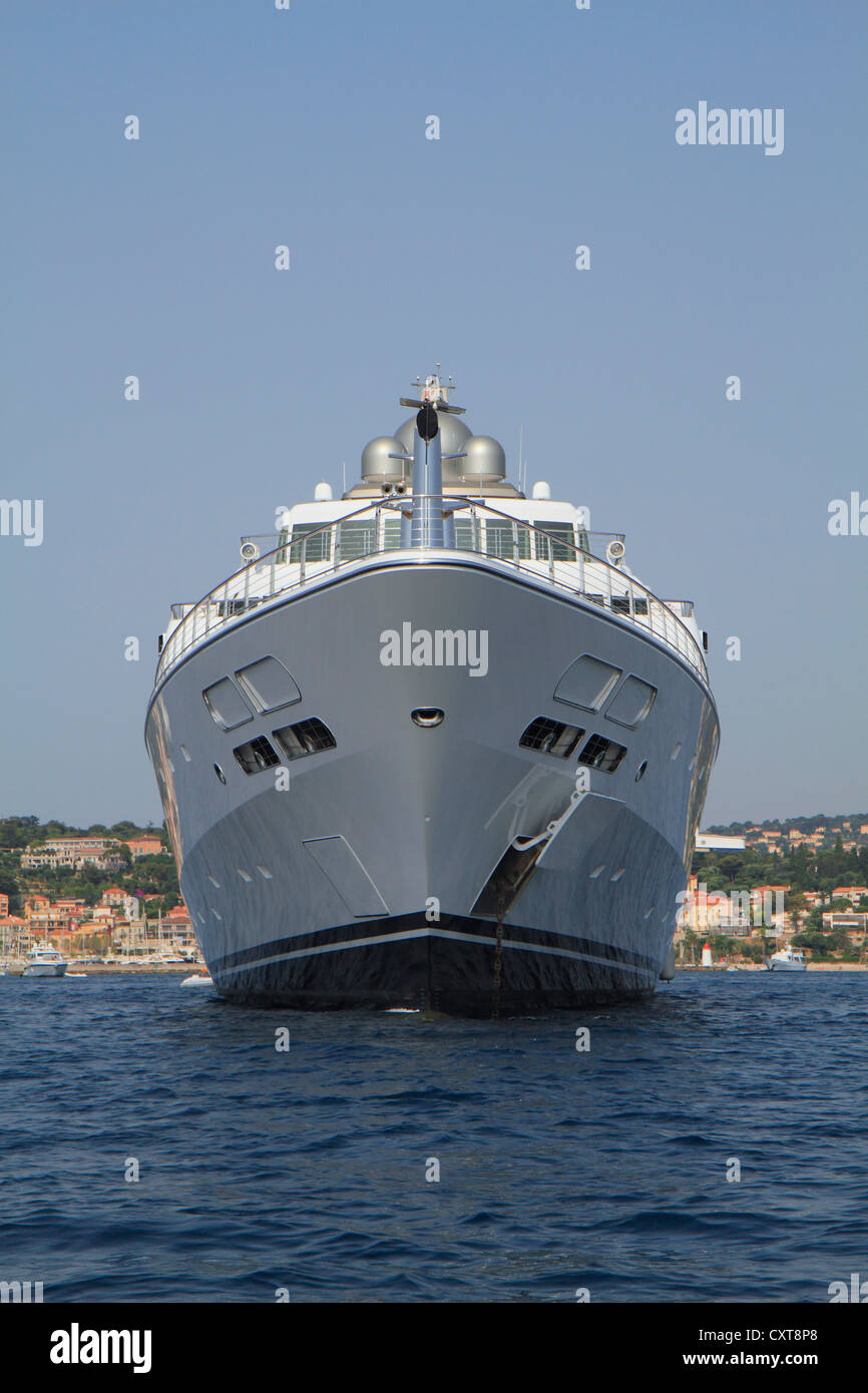 Rising Sun, un cruiser costruito da Luerssen Yachts, lunghezza: 138 metri, costruita nel 2004, Cap Ferrat, Costa Azzurra, Francia Foto Stock