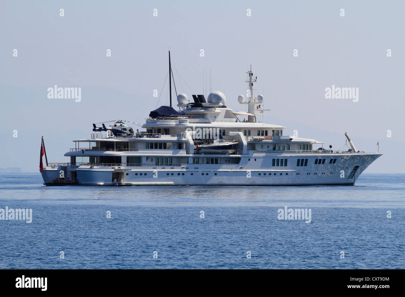 Motor Yacht Tatoosh, costruito dal cantiere navale Nobiskrug nel 2000, lunghezza 92.42 metri, a Cap Ferrat o Capo Ferrat, sulla Costa Azzurra Foto Stock