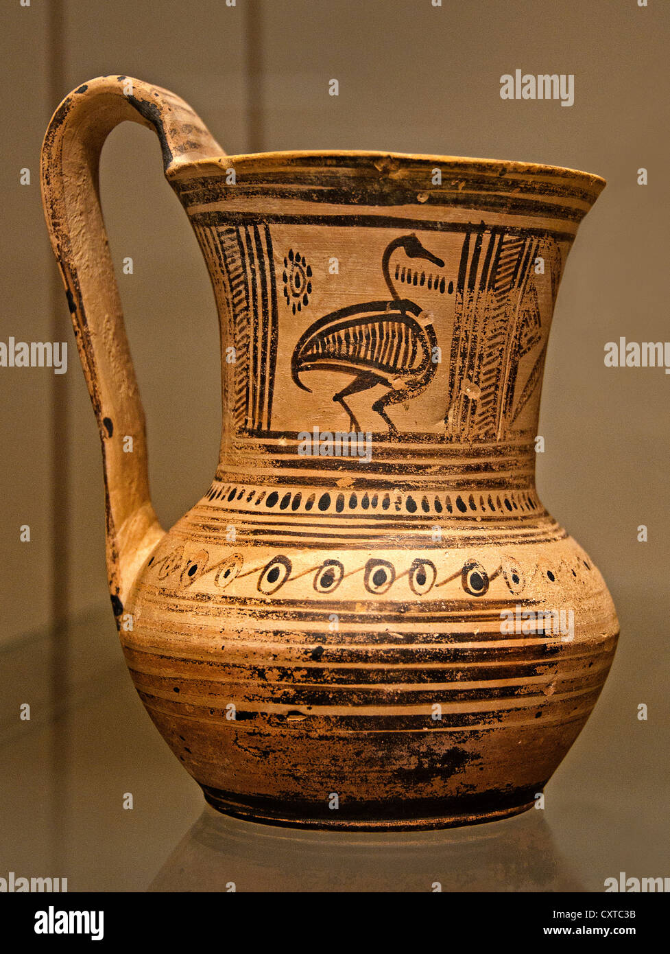 Ceramica greca geometrica immagini e fotografie stock ad alta risoluzione -  Alamy