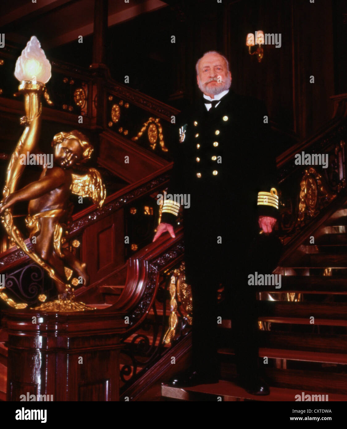 TITANIC (1996) di GEORGE C SCOTT, ROBERT LIEBERMAN (DIR) TTNC 002 COLLEZIONE MOVIESTORE LTD Foto Stock