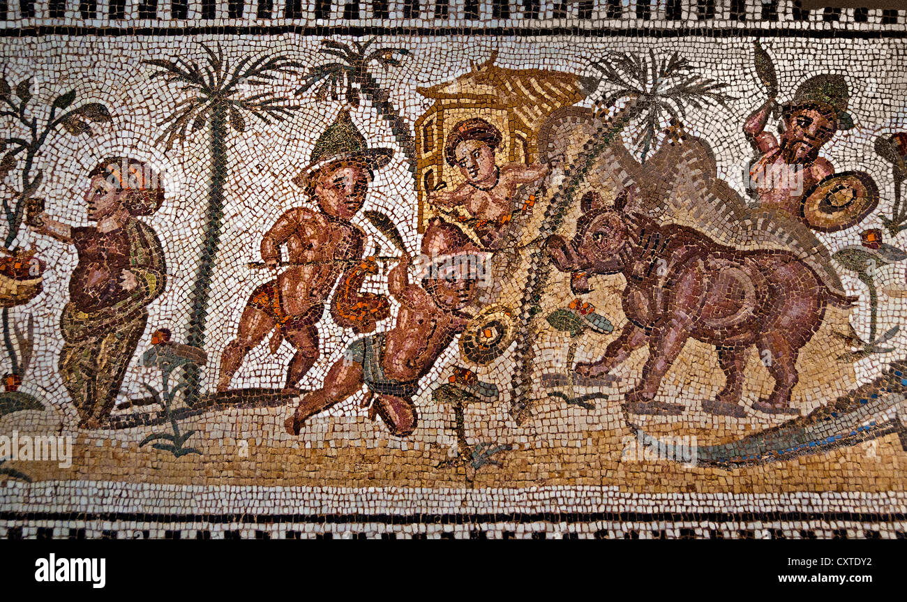 Pannello a mosaico con i pigmei romano in una scena nilotica l'Italia romana III secolo d.c. il Nord Africa Italien Foto Stock