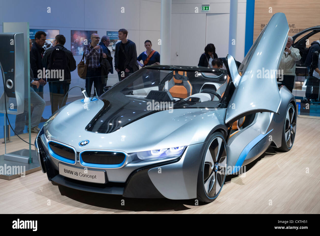 BMW elettrico i8 prototipo di automobile al Paris Motor Show 2012 Foto Stock