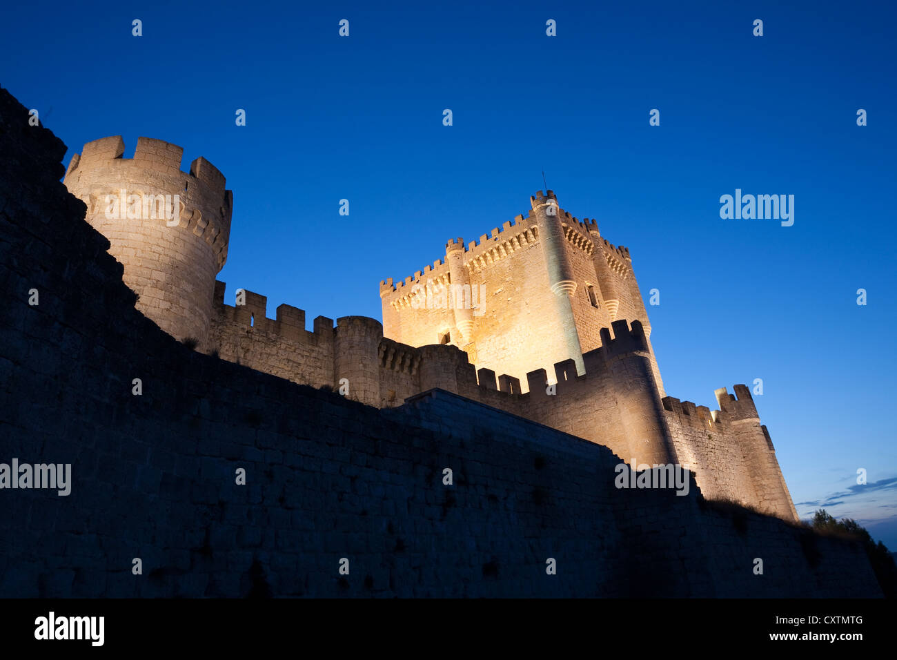 Al castello Peñafiel - Peñafiel, provincia di Valladolid Castiglia e León, Spagna Foto Stock