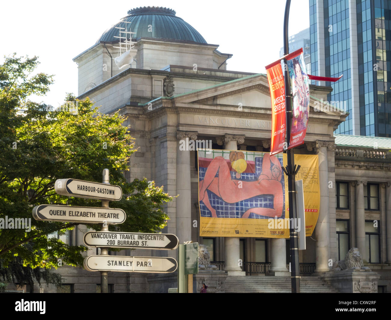 Informazioni turistiche frecce vicino a Vancouver Art Gallery, Downtown Vancouver,CA Foto Stock