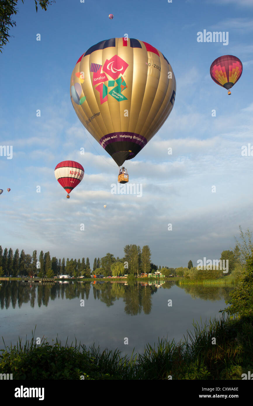 I palloni ad aria calda a Northampton balloon festival 2012 Foto Stock