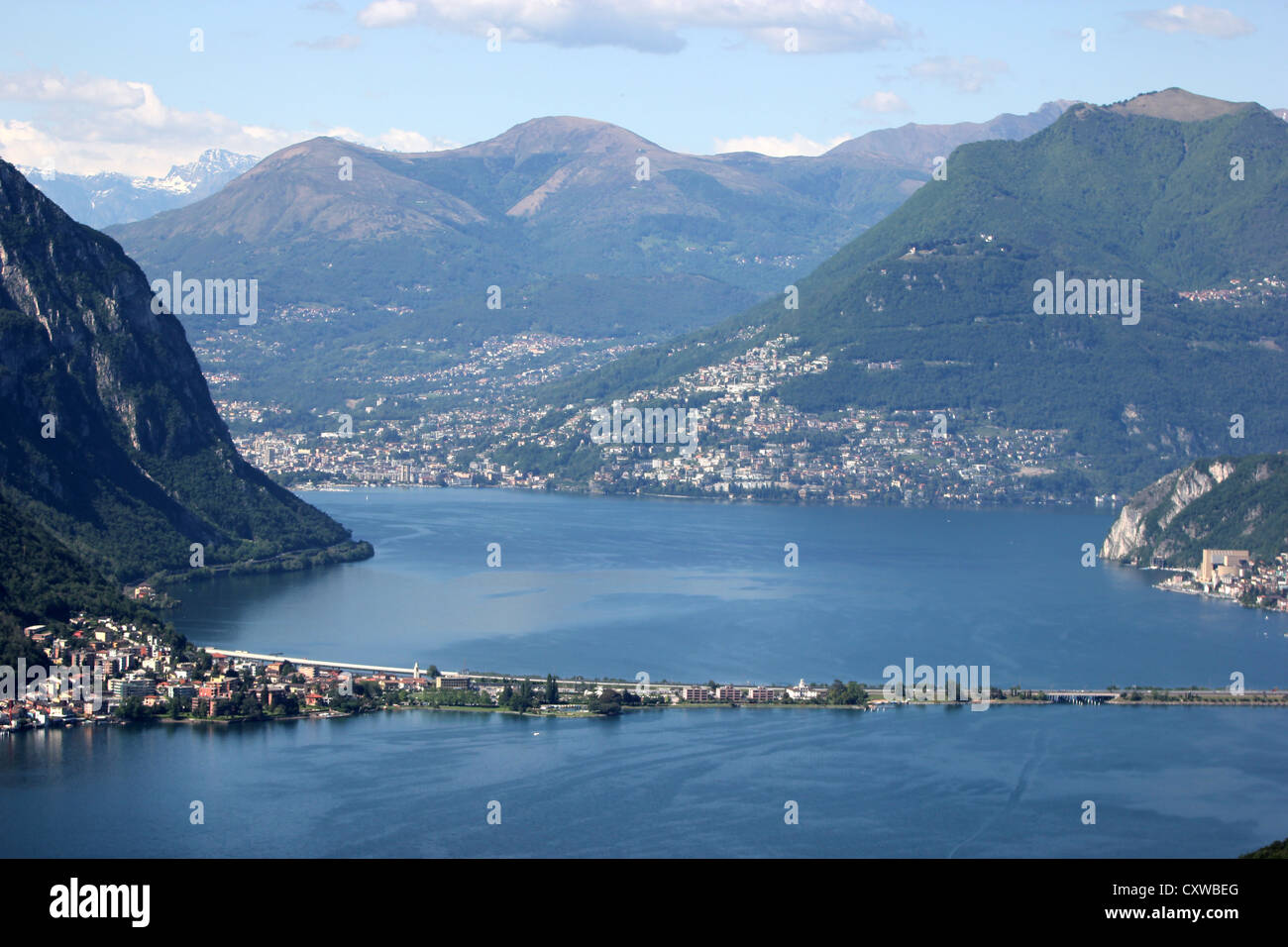 Una splendida vista panoramica sul Lago di Lugano dal Serpiano, bridge, viaggi photoarkive Foto Stock