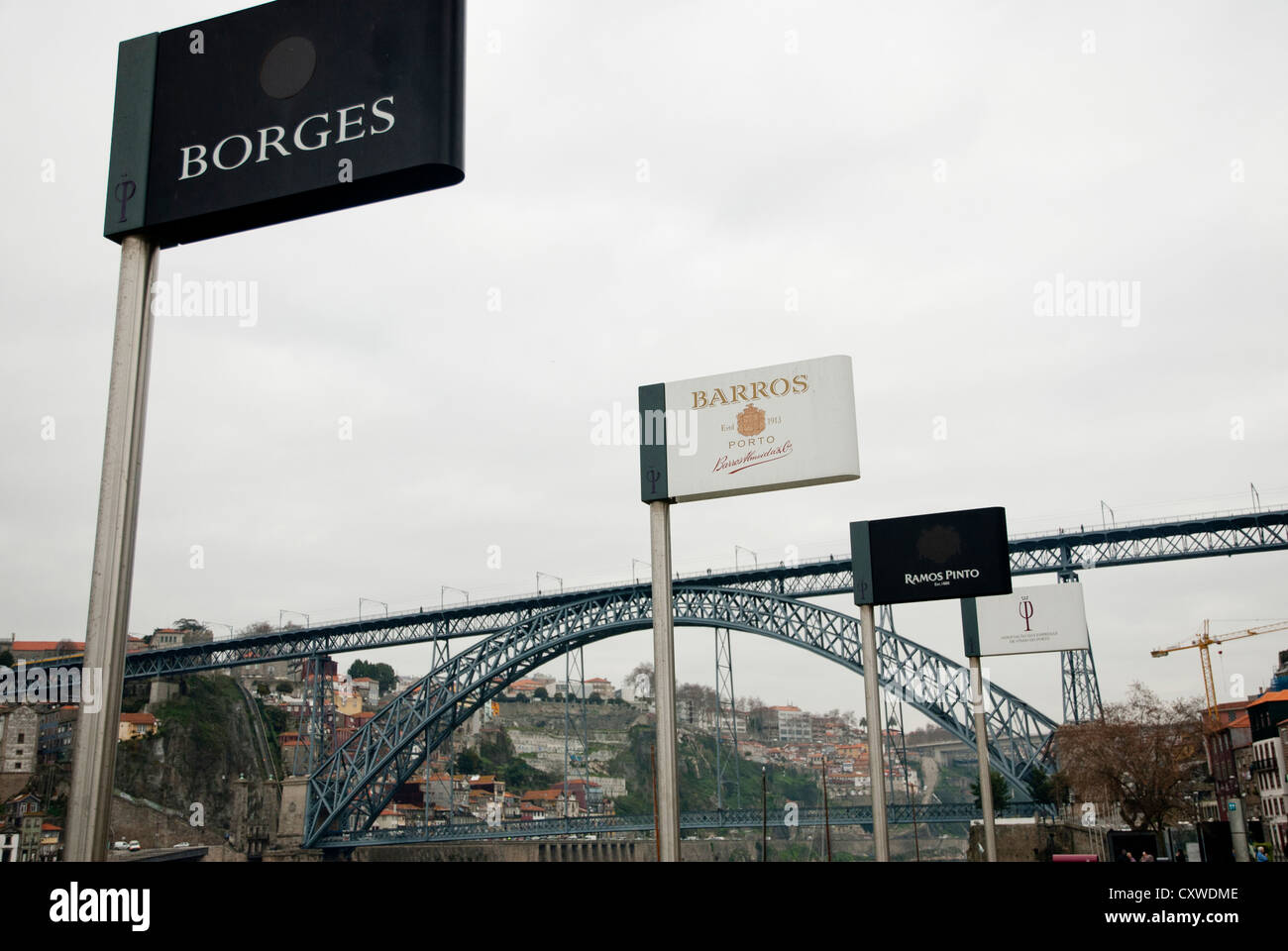 Segno del vino Porto produttore Borges, Provincia del Douro, Portogallo Foto Stock