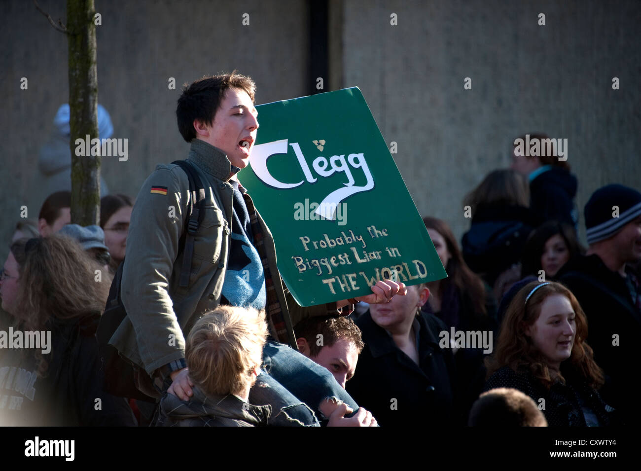 Gli studenti protestavano dimostrazione contro Università le tasse e il governo taglia Foto Stock