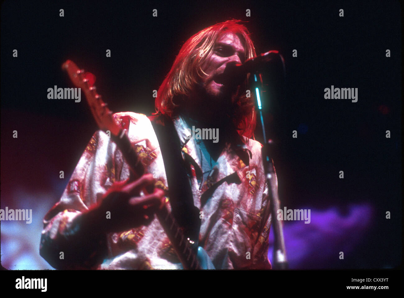 Il nirvana noi del gruppo rock con Kurt Cobain al Forum, Los Angeles, 30 dicembre 1993. Foto di Jeffrey Mayer Foto Stock