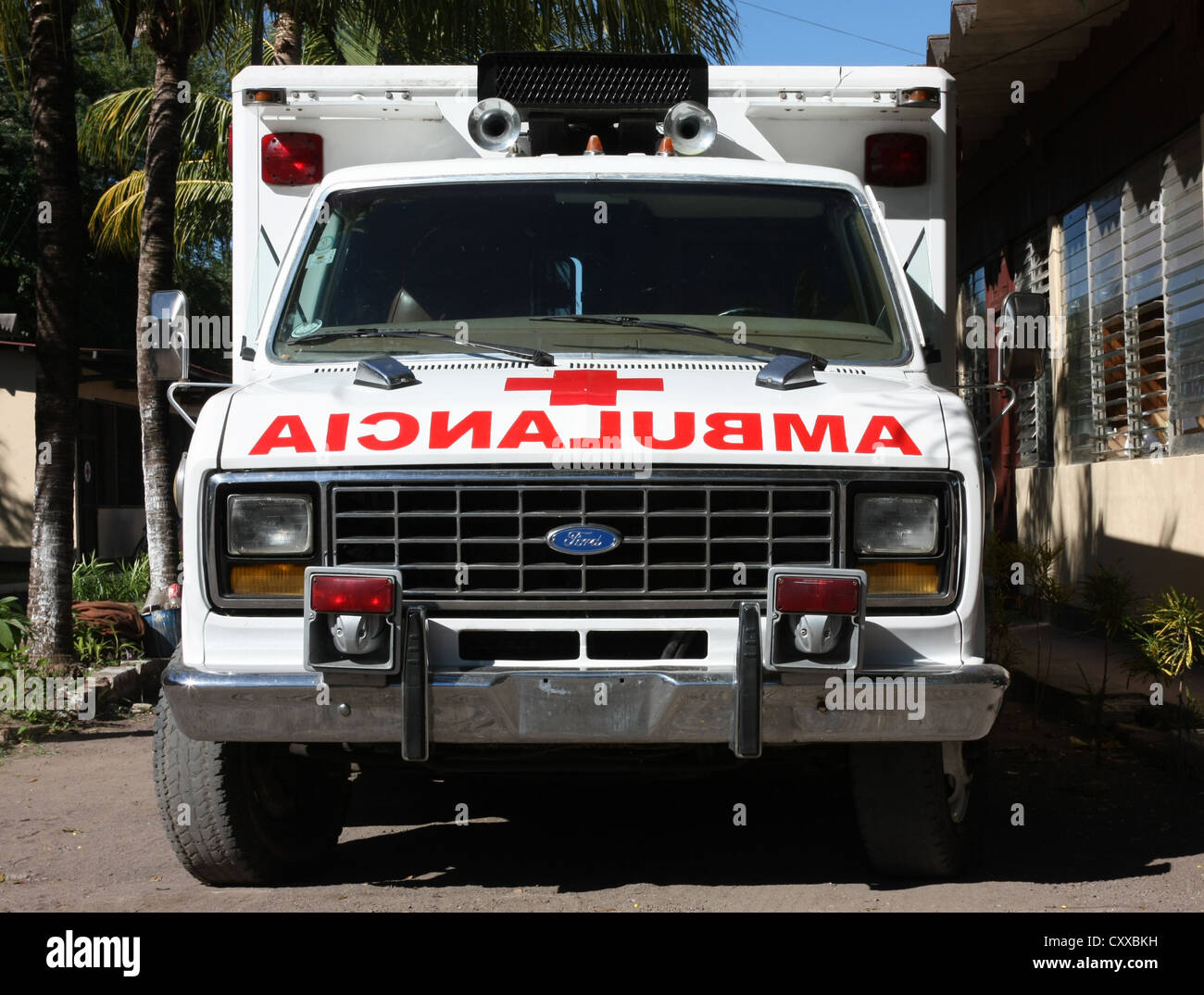Ambulanza in ospedale in Granada, Nicaragua america centrale Foto Stock