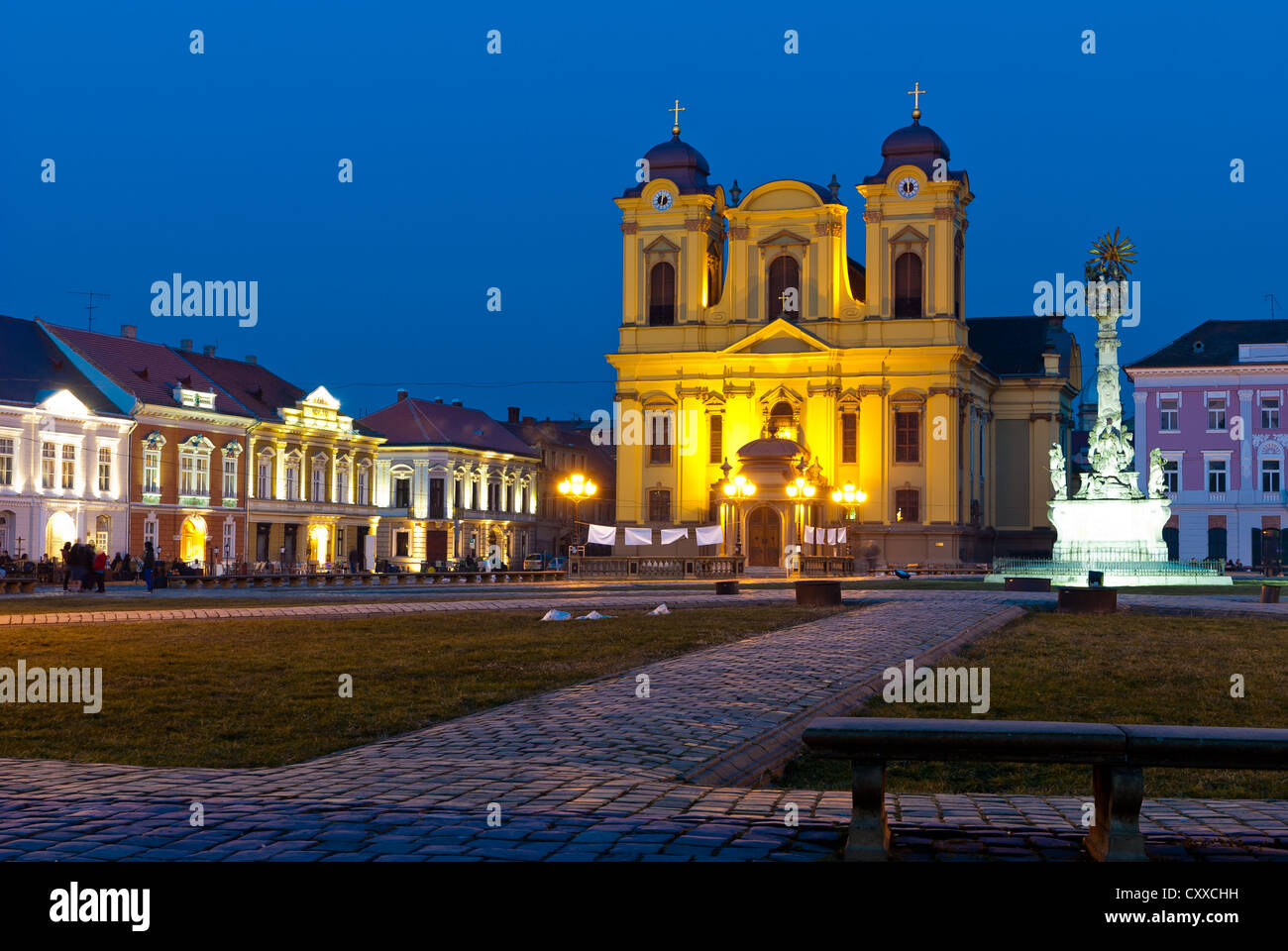 Piazza Unirii in Timisoara, Romania al crepuscolo Foto Stock