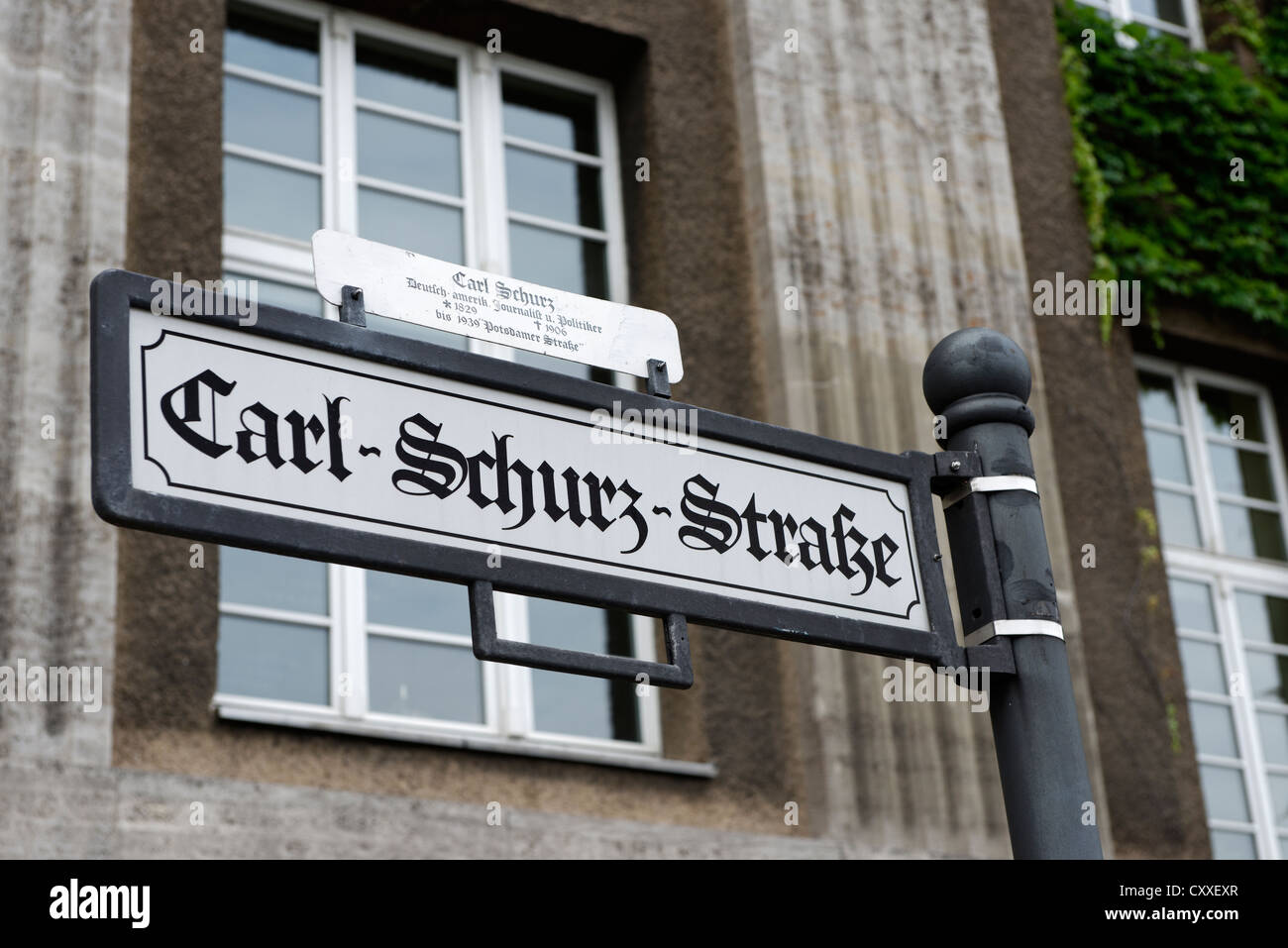 Strada chiamata dopo Carl Schurz, 1829 - 1906, un uomo politico tedesco e ribelli, generale americano, statista e storico Foto Stock