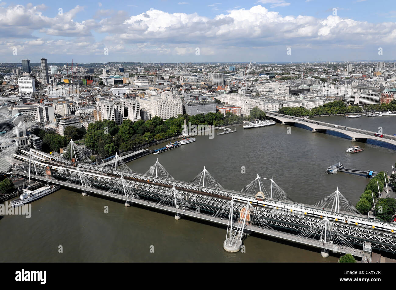 Vista dal London Eye ruota panoramica sul fiume Thames, London, England, Regno Unito, Europa Foto Stock