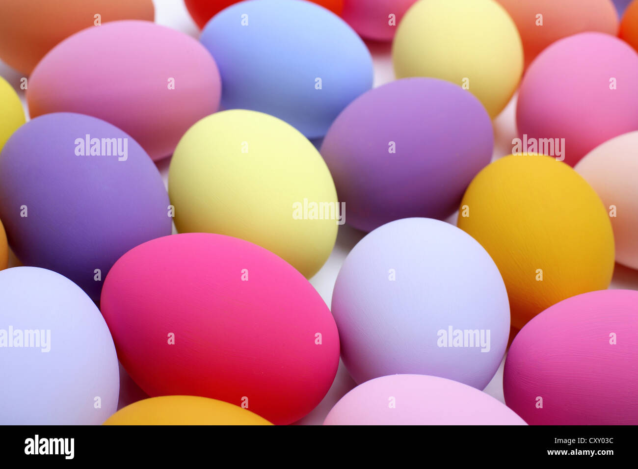 Colorate le uova di Pasqua Foto Stock