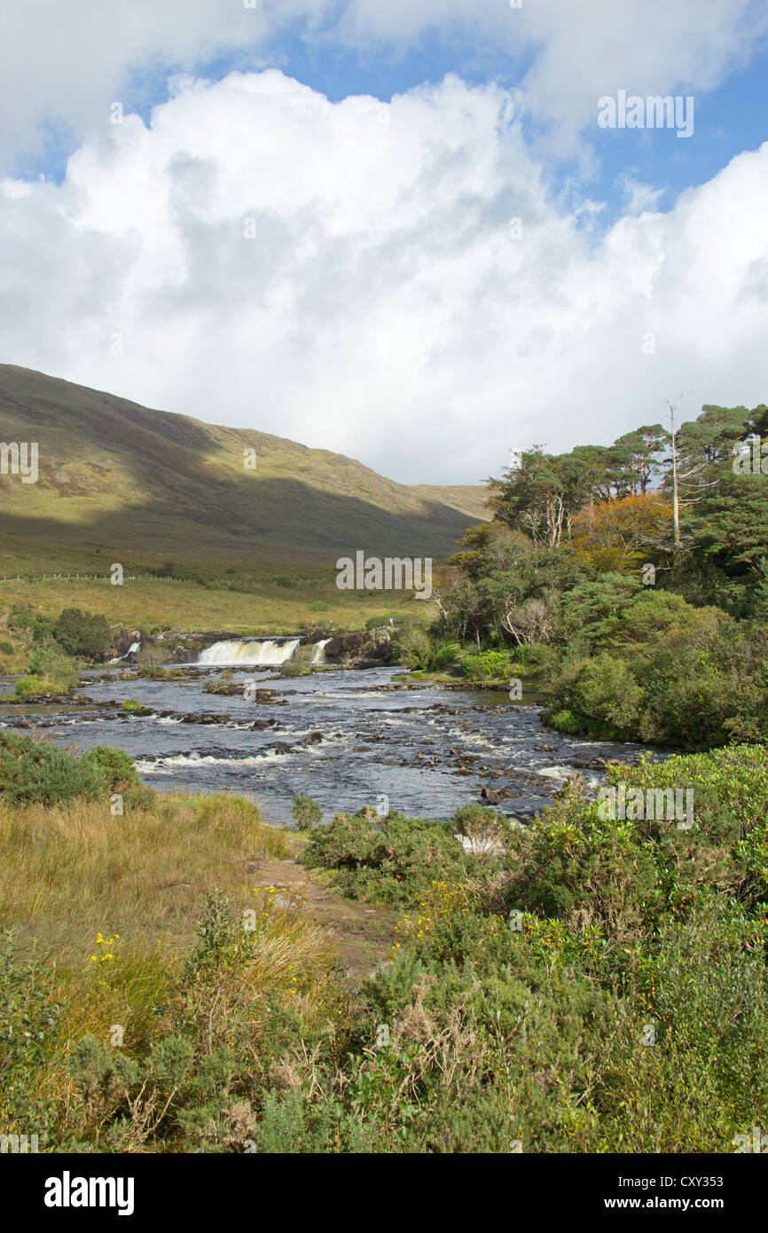 Cascata Aasleagh, Leenane, Co. Galway Repubblica di Irlanda Foto Stock