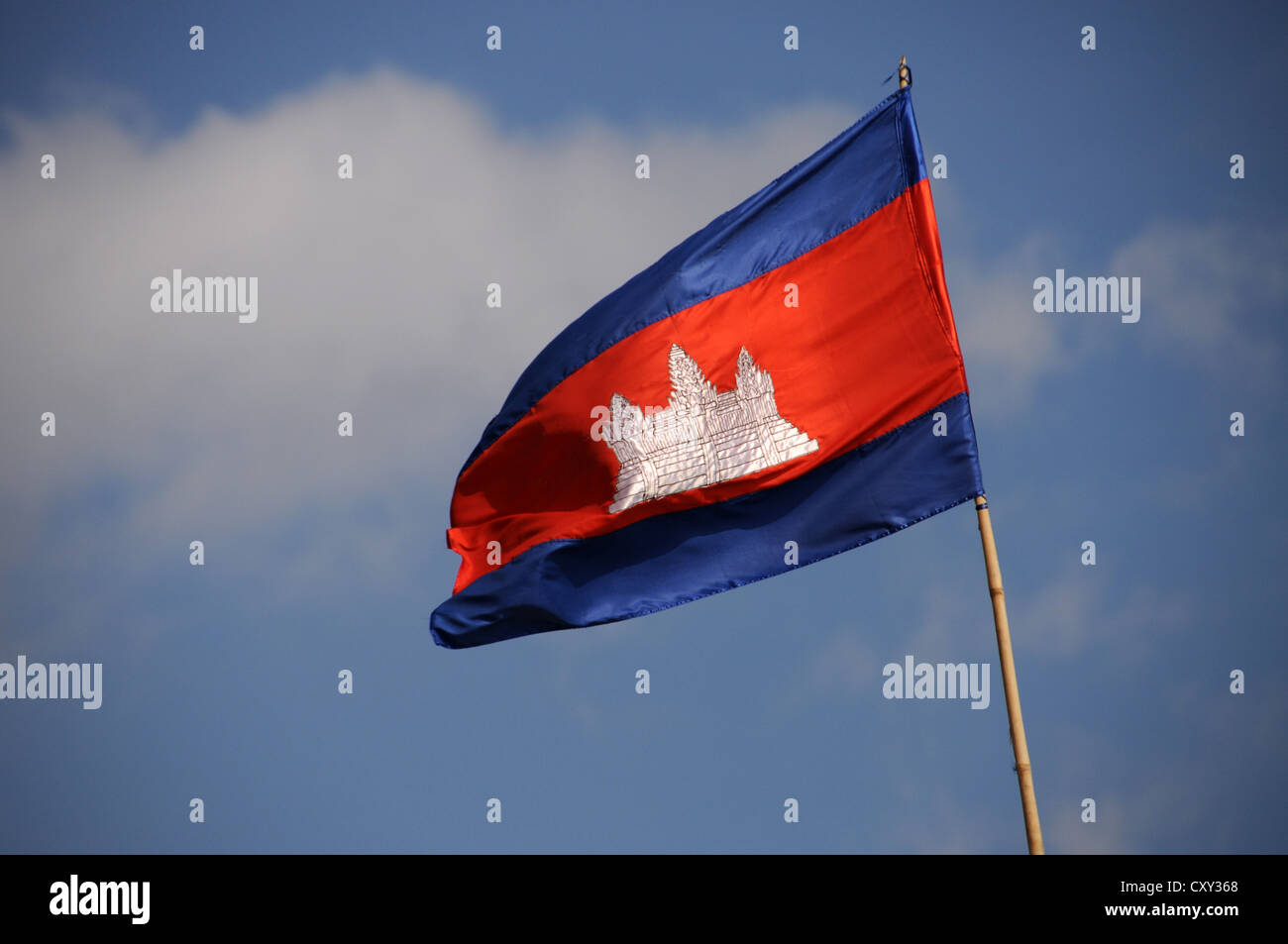 Bandiera cambogiana, Ochheuteal Beach, Sihanoukeville, Cambogia, Asia Foto Stock