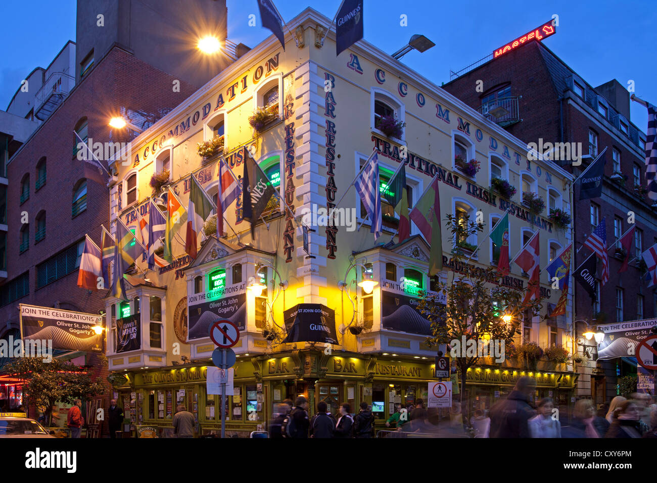 Il pub Oliver St John Gogarty, Temple Bar di Dublino Repubblica di Irlanda Foto Stock