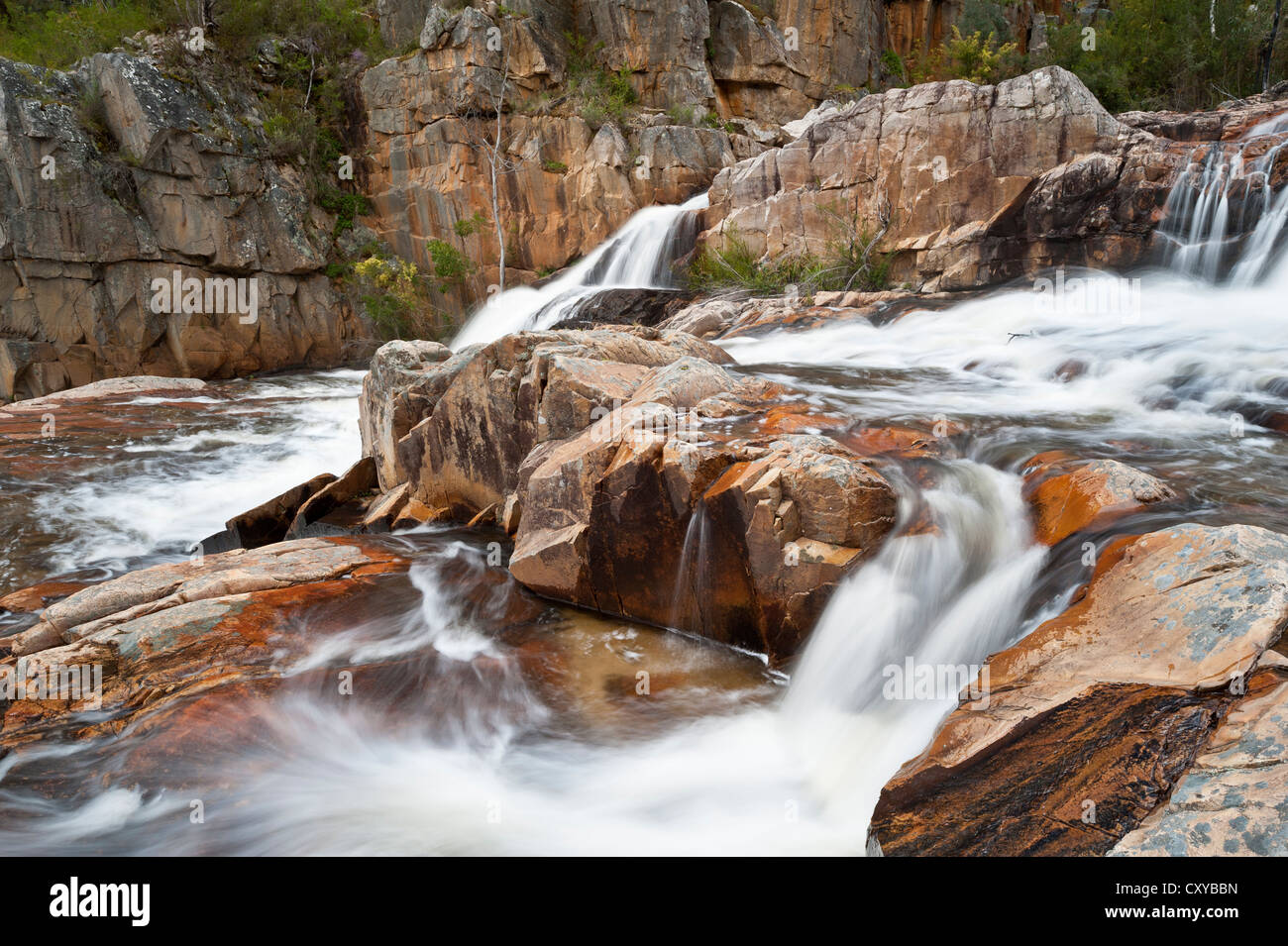 Pesce cade una cascata nel Parco Nazionale di Grampians Victoria Australia Foto Stock