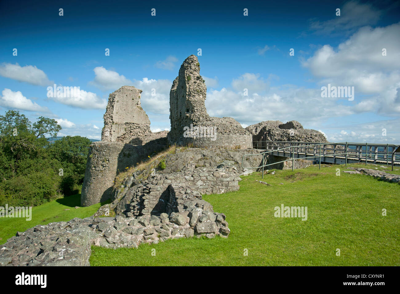 Il XIII secolo le rovine del castello di Montgomery, sulla Collina del Castello, Powys, metà del Galles, Regno Unito. SCO 8691 Foto Stock