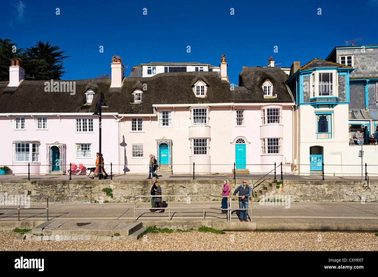 Regency case sul fronte mare a Lyme Regis, Dorset, Regno Unito Foto Stock