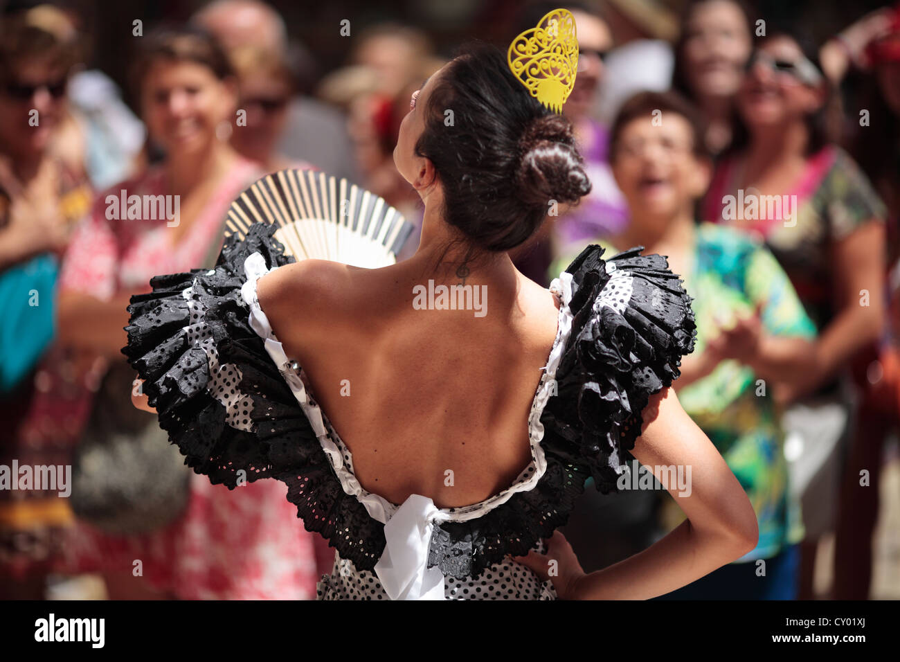 Street performer di Feria de Malaga, Andalusia España Fiera di Malaga, Andalusia, Spagna Foto Stock