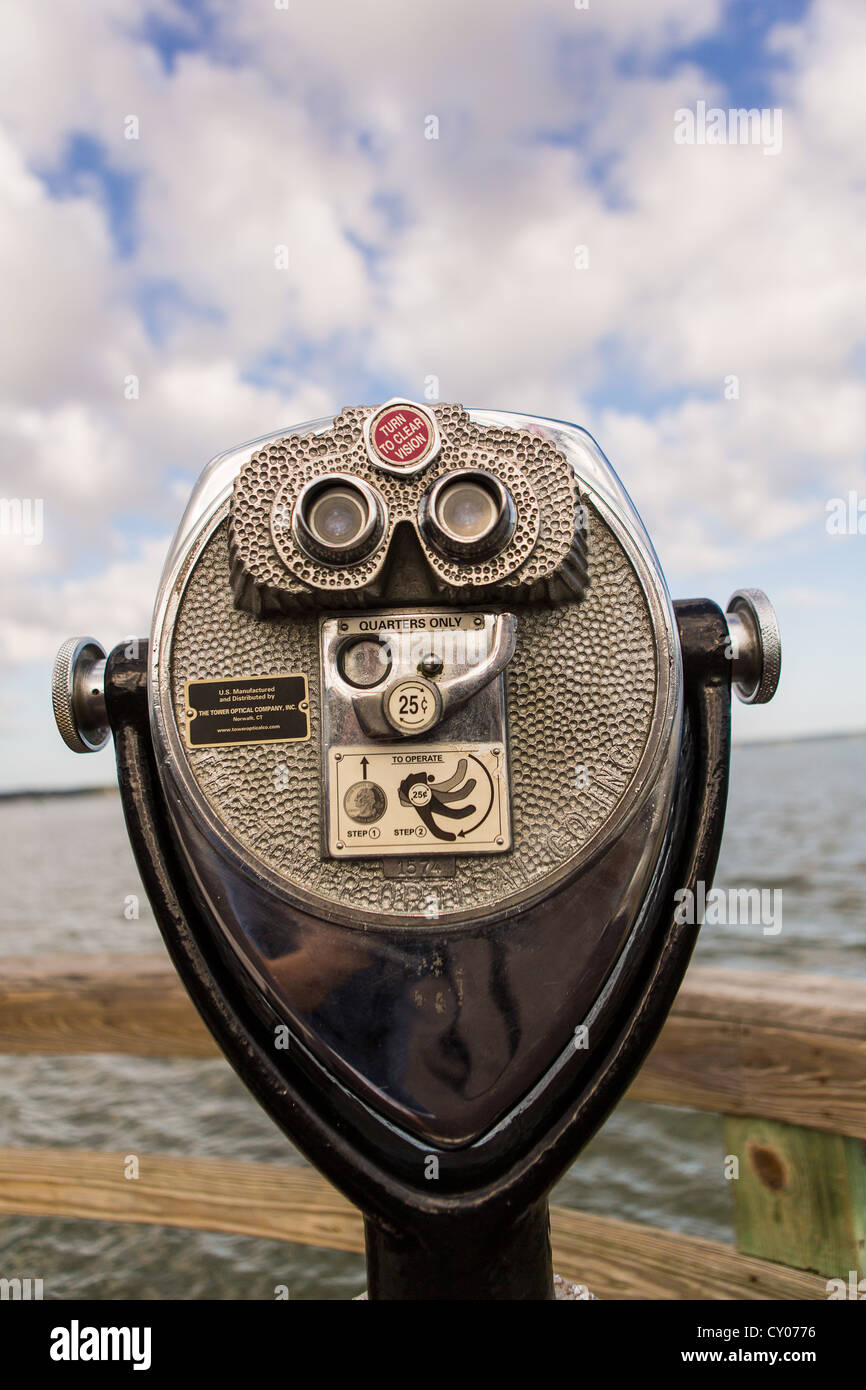 Visore binoculare al Harbour Town Sea Pines Plantation su Hilton Head Island, SC Foto Stock