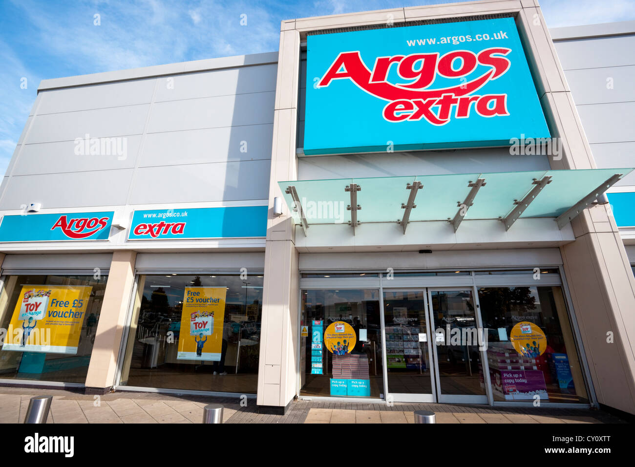 Argos store, Boulevard 25 Shopping Park, Borehamwood, Hertfordshire WD6 4PR, Inghilterra, Regno Unito. Foto Stock