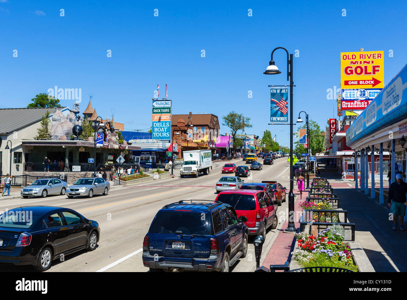 Broadway (via principale) nella famosa località di Wisconsin Dells, Wisconsin, STATI UNITI D'AMERICA Foto Stock