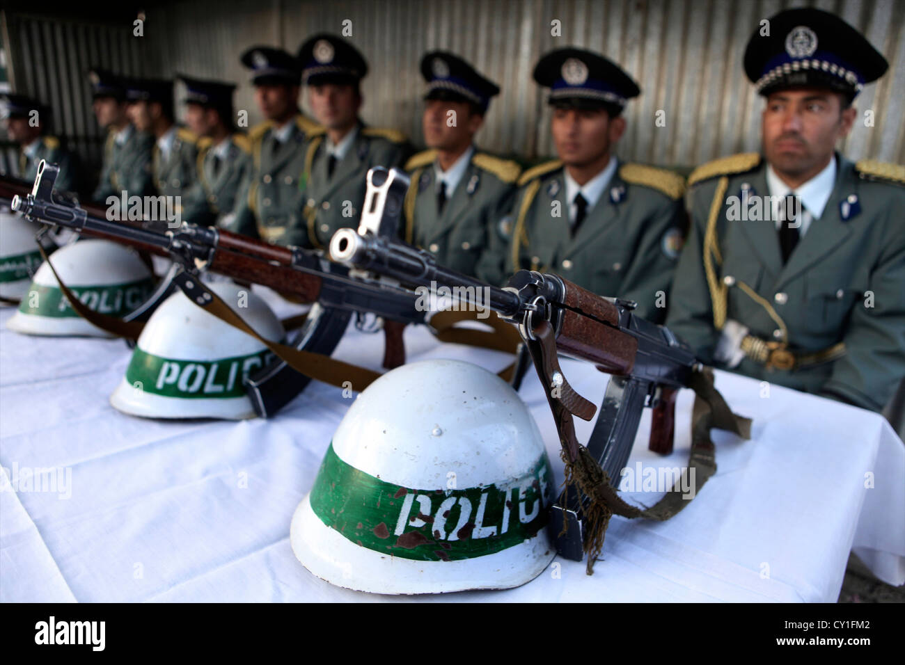 Graduazione della polizia nazionale afgana ufficiali a Kabul. Foto Stock