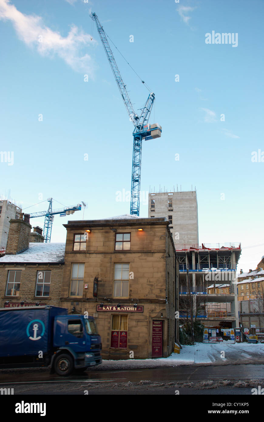 Il nuovo Collegio Kirklees costruzione presso il lungomare del sito di sviluppo a Huddersfield. Foto Stock