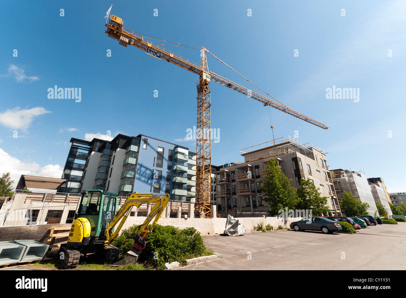 Lo sviluppo urbano nel Kannelmäki sobborgo di Helsinki, Finlandia Foto Stock