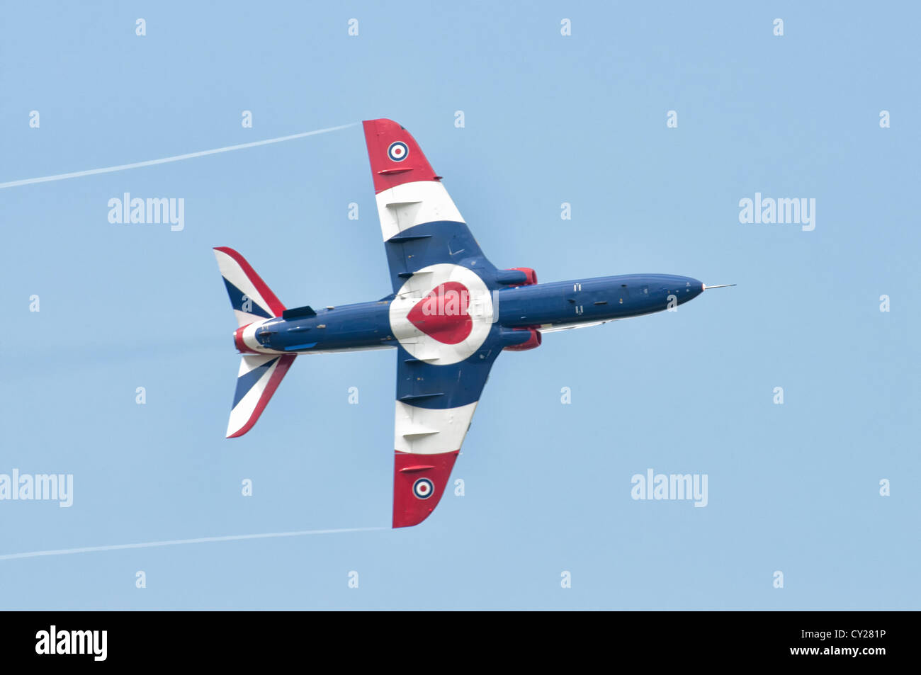 BAe Hawk T1 Jet Trainer visualizzazione al 2012 Royal International Air Tattoo RAF Fairford, Inghilterra. Pilotato da Phil Bird Foto Stock