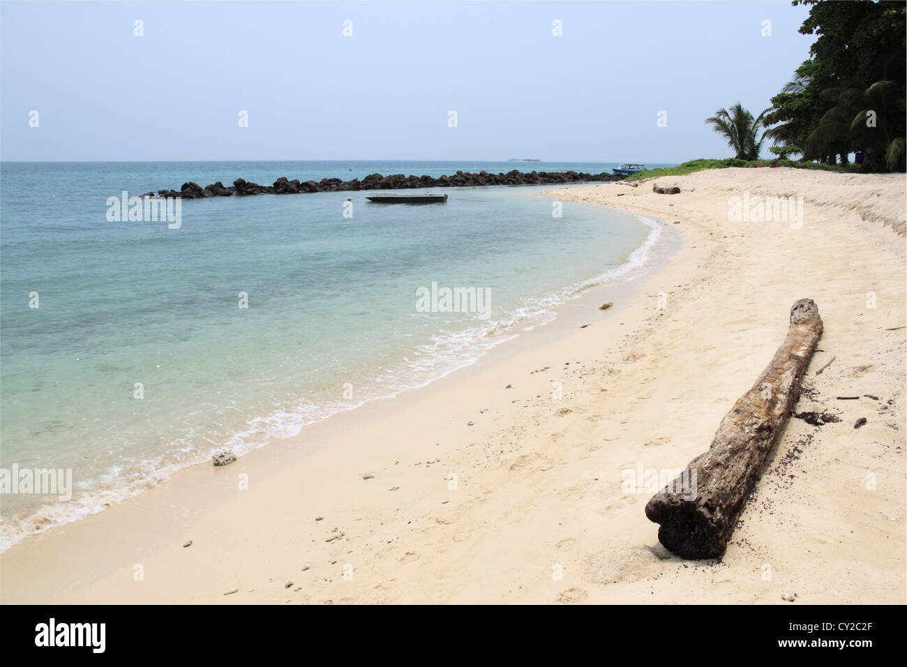 Sulla spiaggia di Selingan Island, Turtle Islands Park, il mare di Sulu, Sandakan district, Sabah Borneo, Malaysia, sud-est asiatico Foto Stock