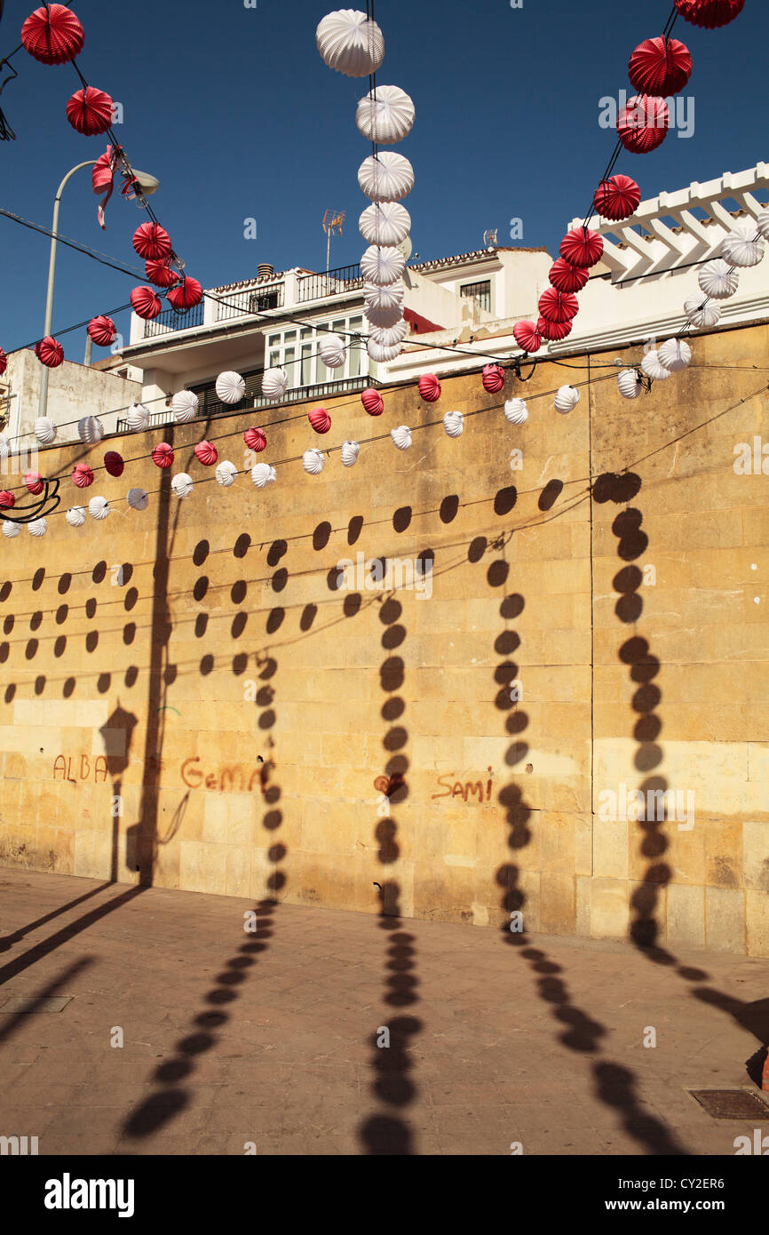 Preparati e decorazioni per la feria di San Roque, Andalusia, Spagna Foto Stock