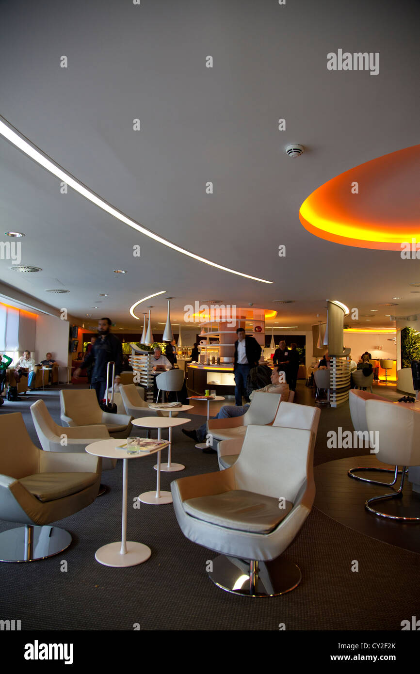 Skyteam Executive Lounge al Terminal 4 di Heathrow - London REGNO UNITO Foto Stock