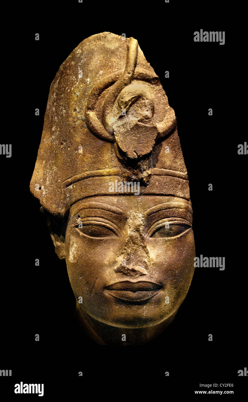 Amenhotep III nella Corona Blu nuovo regno Dynasty 18 1390-1352 A.C. Egitto egiziano Foto Stock