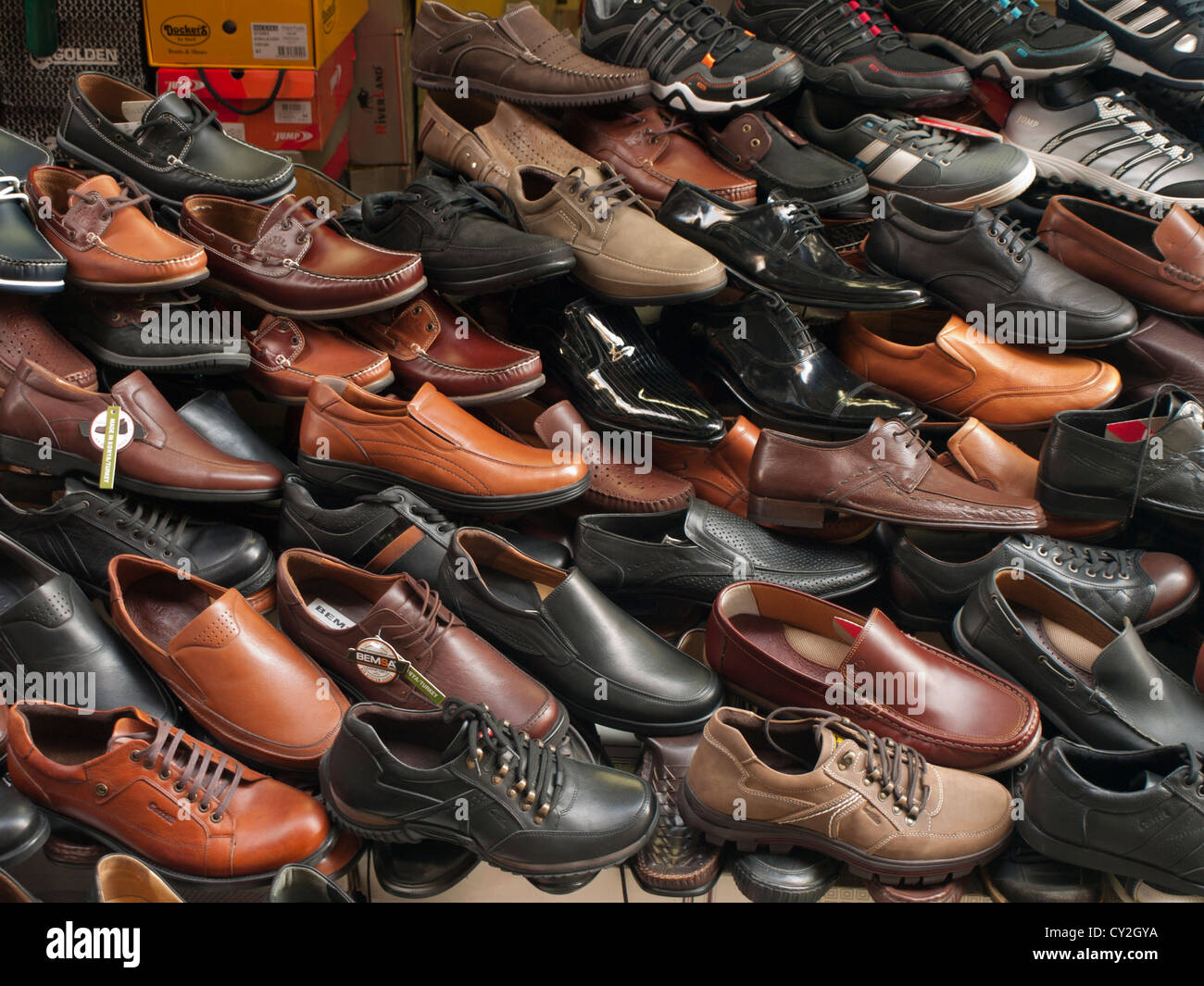 Rivenditore scarpe best sale