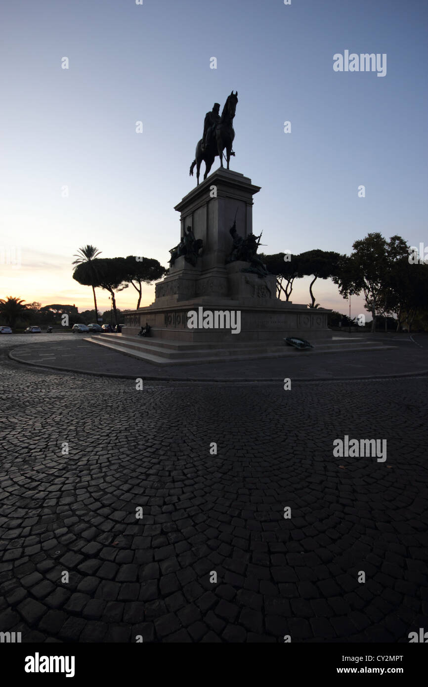 Roma, il Gianicolo, Roma, il famoso monumento equestre dedicato a Giuseppe Garibaldi al Gianicolo ROMA, Monumento eques Foto Stock