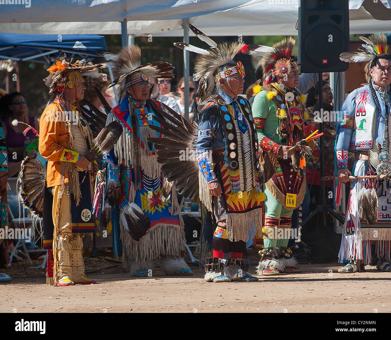 Un gruppo di anziani a 2012 Chumash Native American Pow-wow Foto Stock