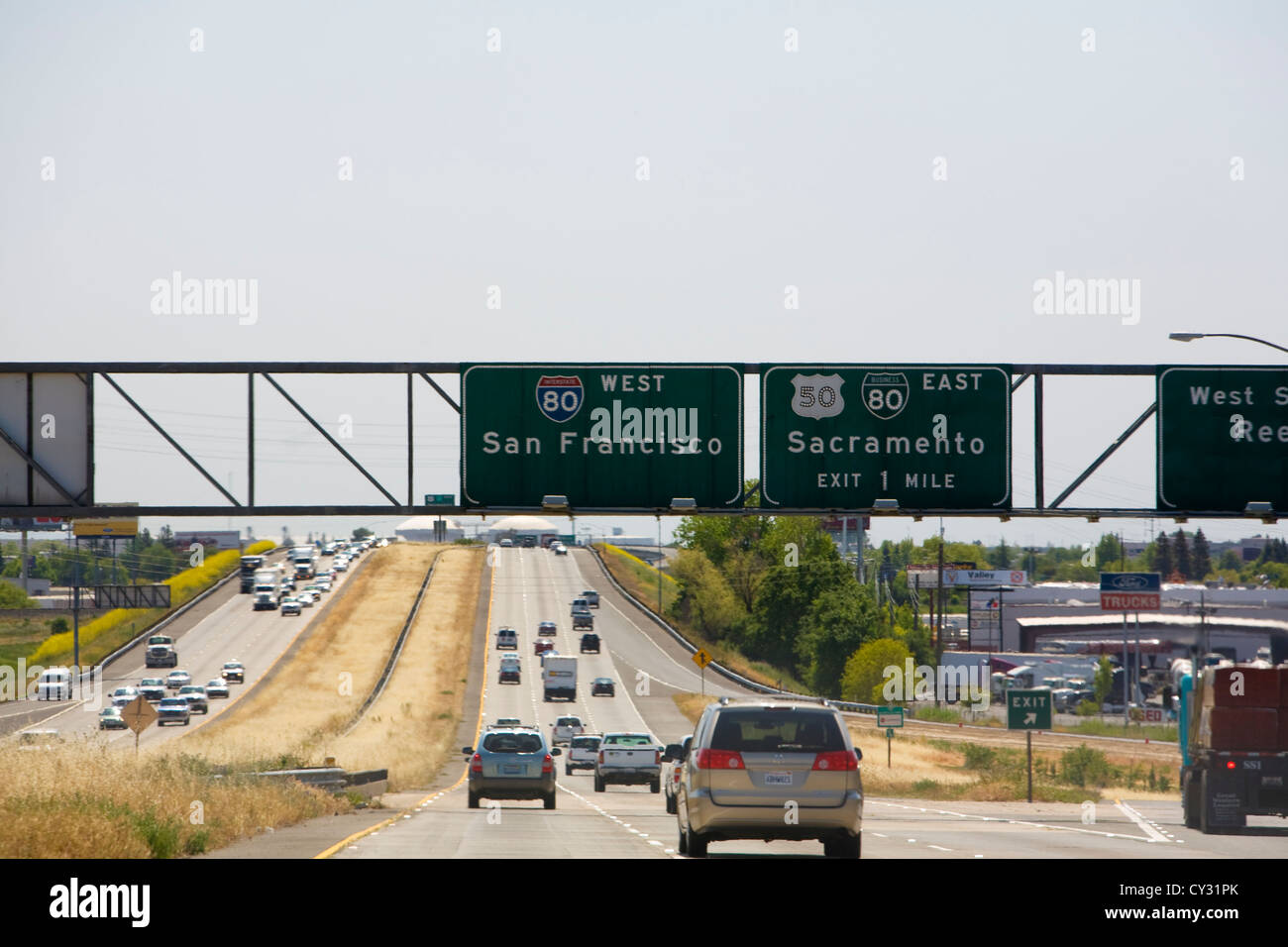 Segno superstrada in direzione di San Francisco, California, Stati Uniti d'America Foto Stock