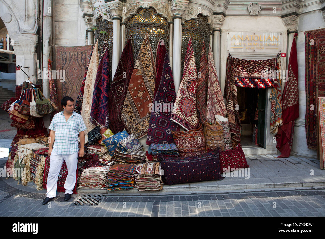 Costantinopoli artigianato export shop tessere rug Foto Stock