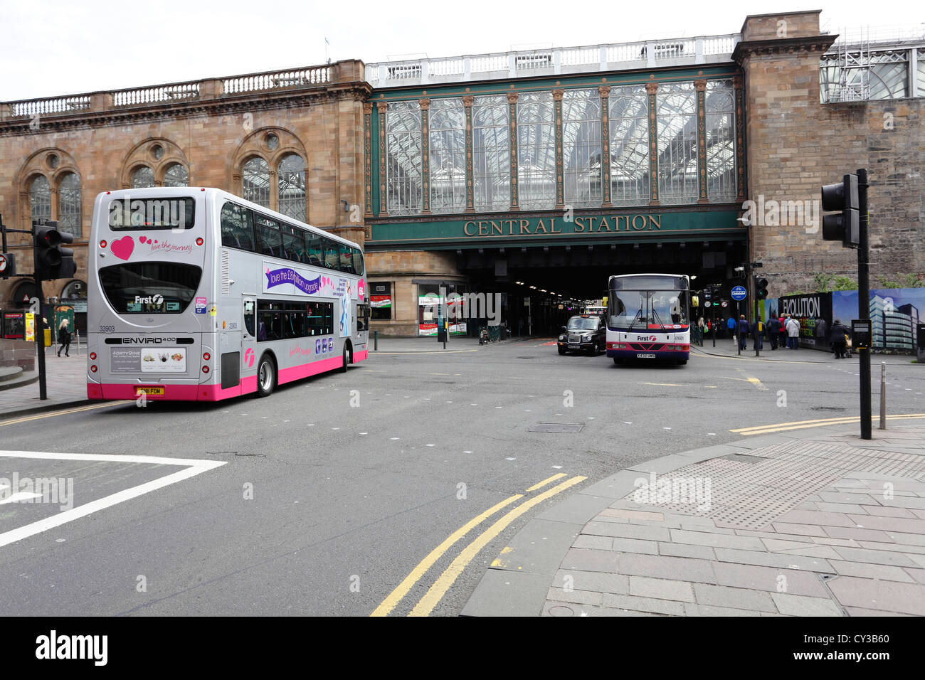 La Stazione Centrale di Glasgow ponte ferroviario su Argyle Street nel centro della città, Scotland, Regno Unito Foto Stock